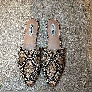 Steve Madden Snake Skin Flats